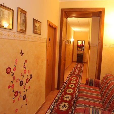 B&B Rinascente Paola Εξωτερικό φωτογραφία