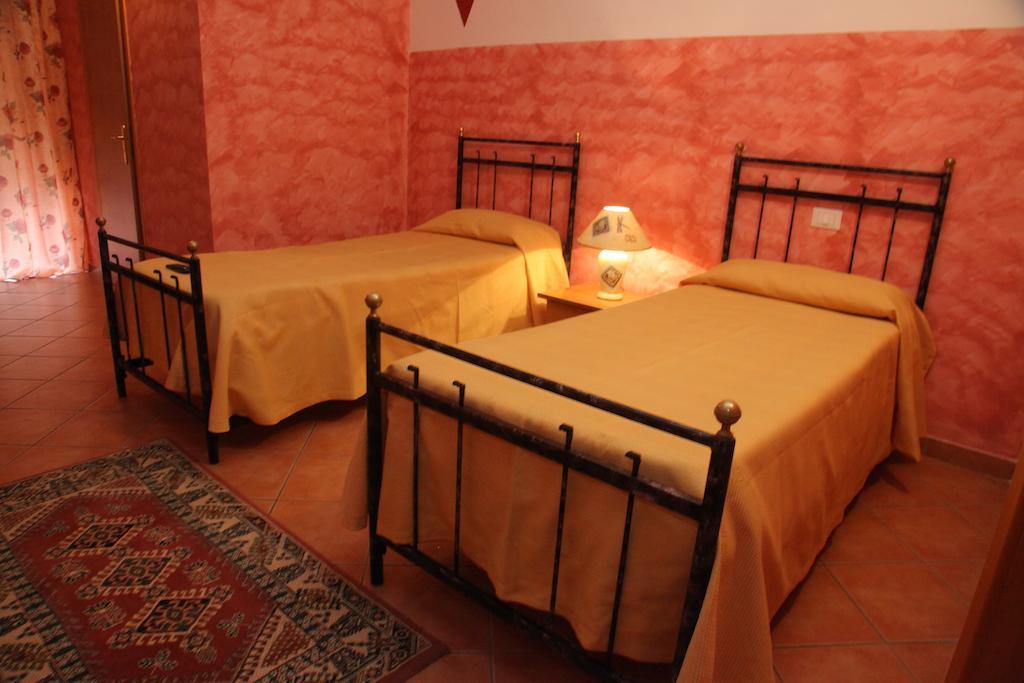 B&B Rinascente Paola Εξωτερικό φωτογραφία