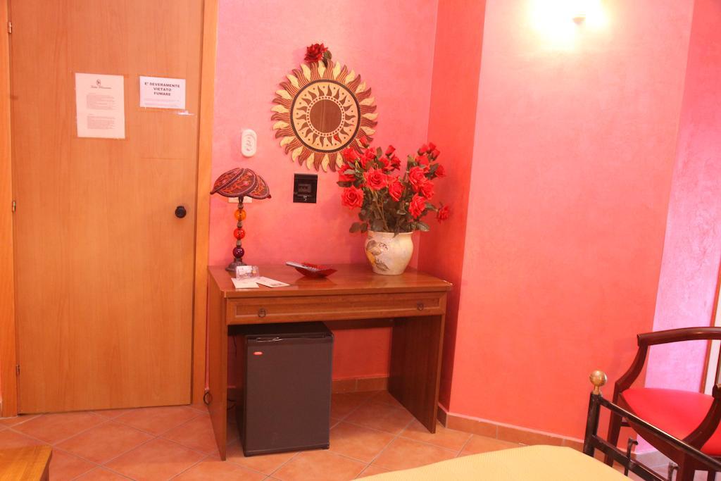 B&B Rinascente Paola Εξωτερικό φωτογραφία